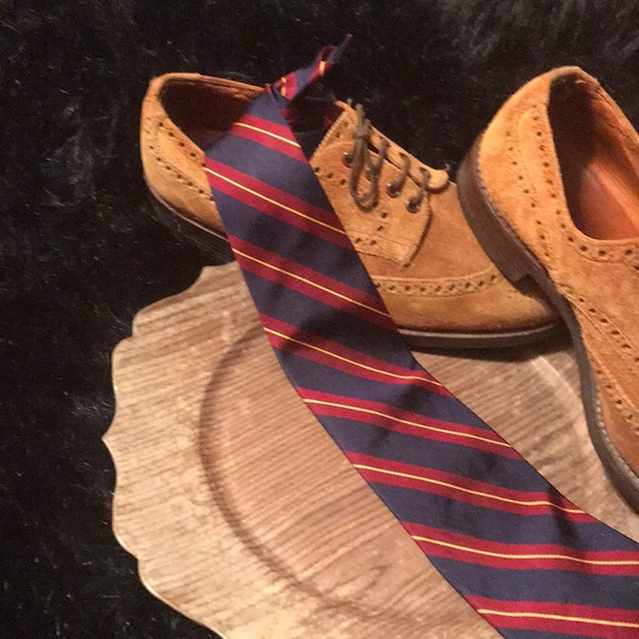 SOLD Brooks Brothers 346 Necktie - Picture 6 of 8